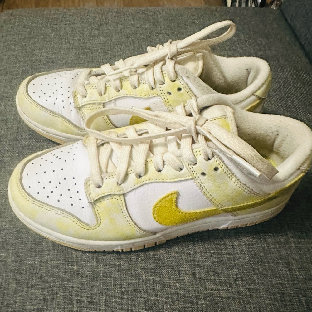 Nike Dunk Women's White and Yellow Sneakers